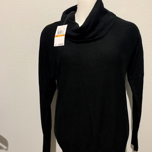 MK black long sleeve mock turtleneck - Picture 4 of 5